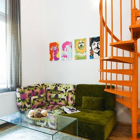 Central & Colorful Studio With Air Conditioning Budapest Extérieur photo